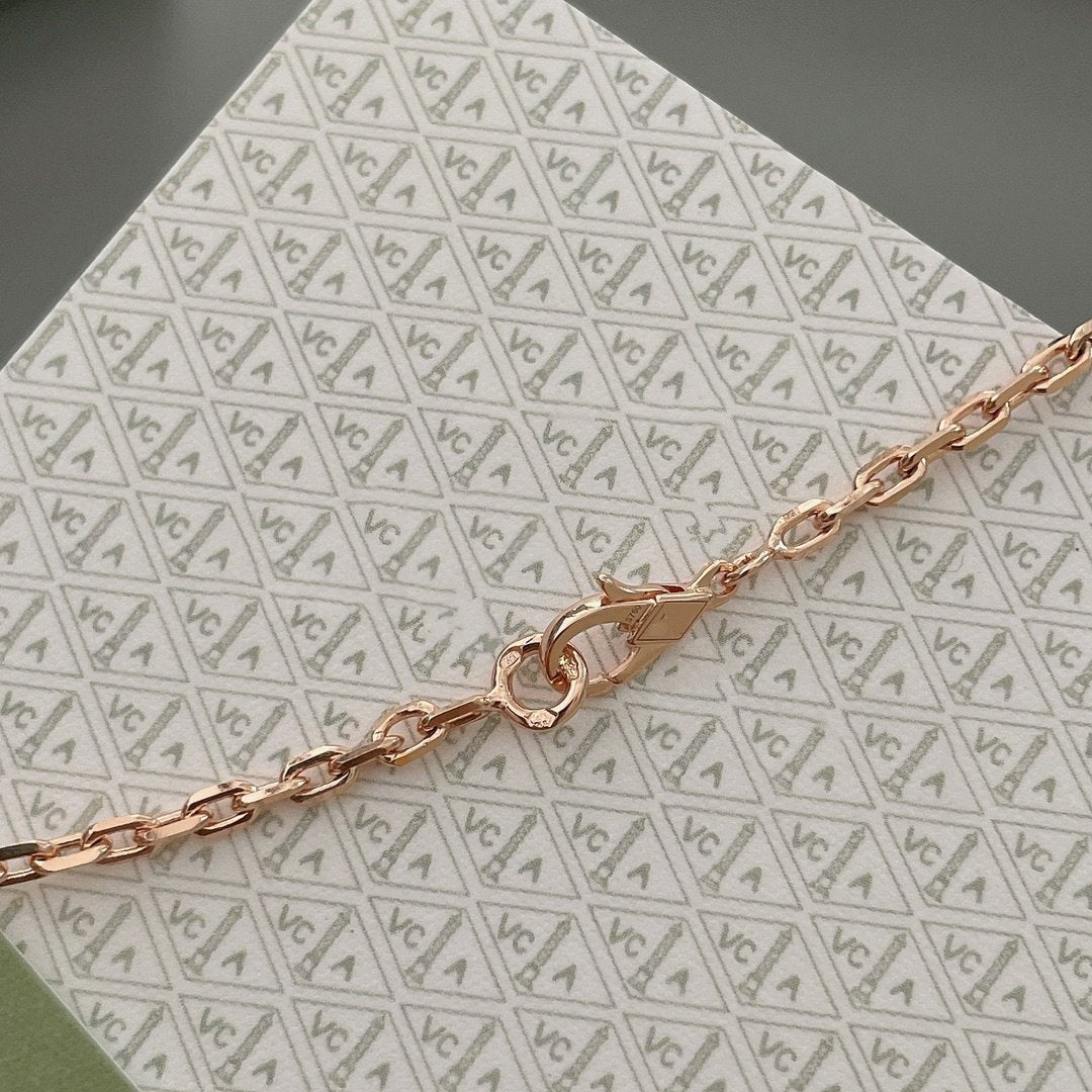 [Joyas Regalia] COLLAR DE ORO ROSA CON 15 MOTIVOS LUCKY SPRING