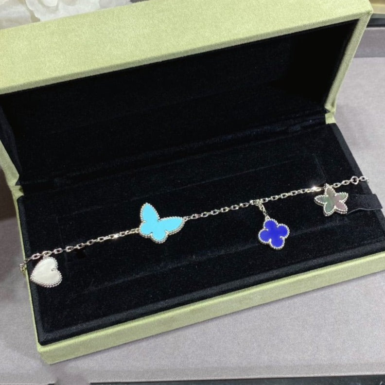 [Joyas Regalia]PULSERA DE PLATA LUCKY SPRING CON 4 MOTIVOS