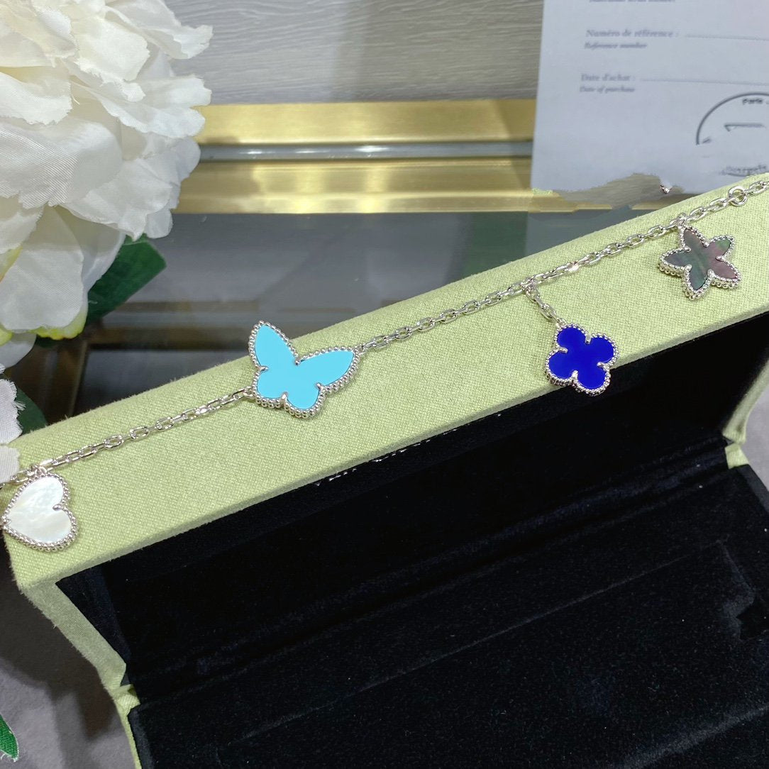 [Joyas Regalia]PULSERA DE PLATA LUCKY SPRING CON 4 MOTIVOS