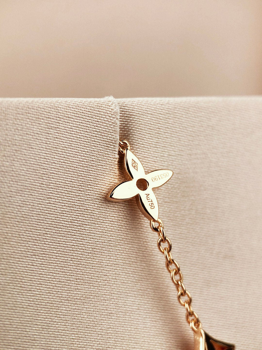 [Regalia jewelry]STAR AND SUN 7 MOTIFS GOLD BRACELET