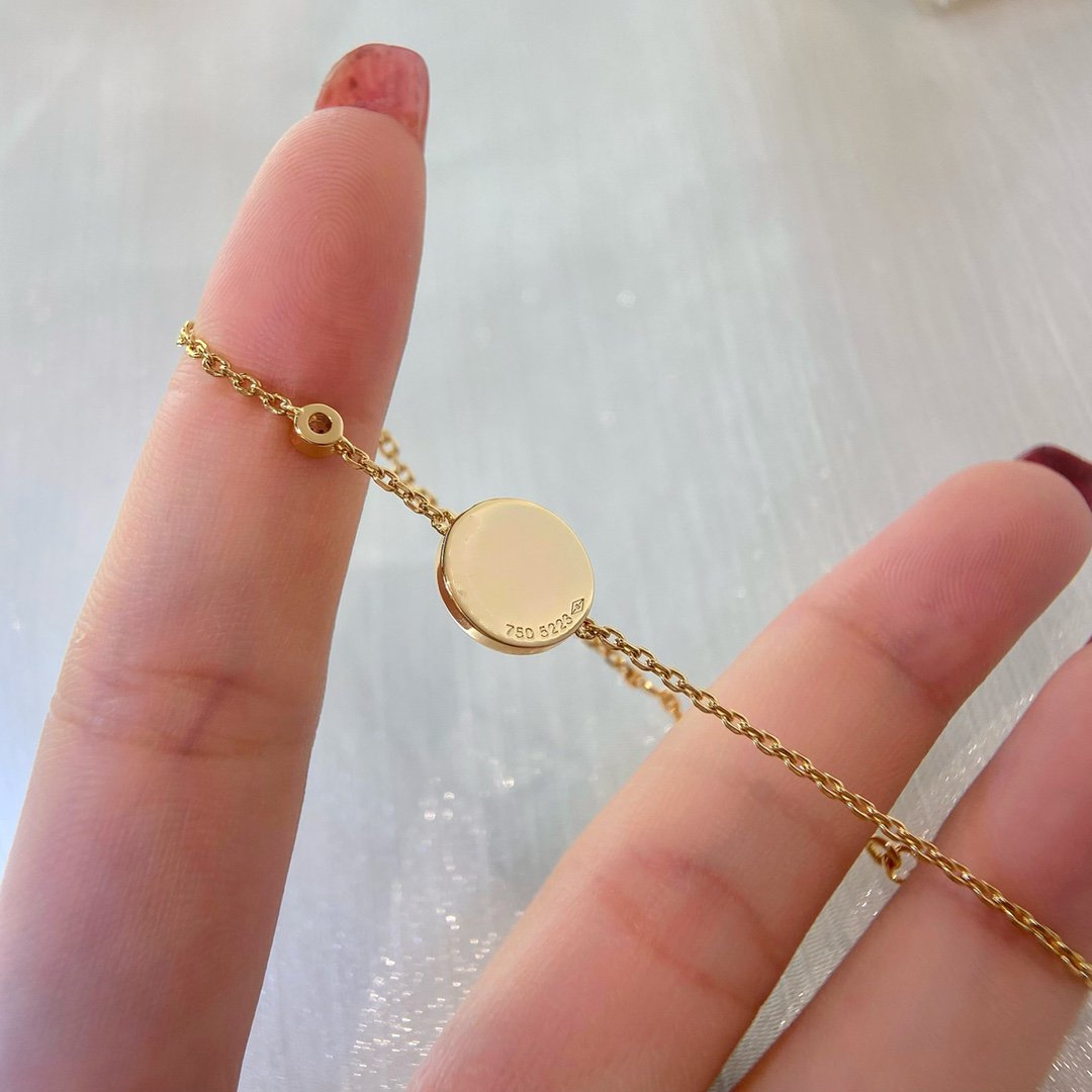 [Regalia jewelry]SUN PEDANT CARNELIAN BRACELET