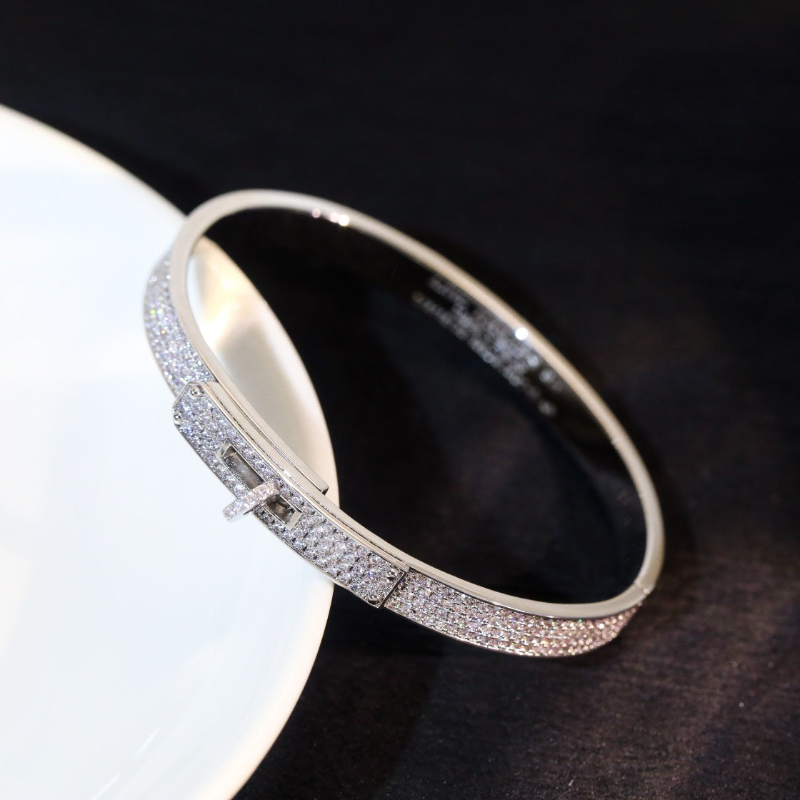 [Joyas Regalia]PULSERA KELLY CON PAVÉ DE DIAMANTES 