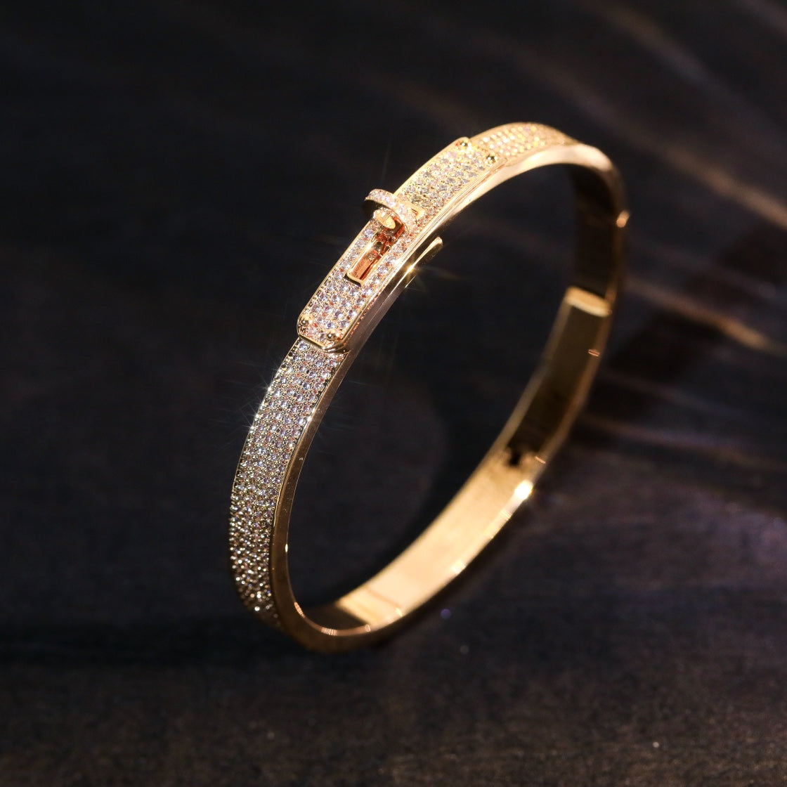 [Joyas Regalia]PULSERA KELLY CON PAVÉ DE DIAMANTES 