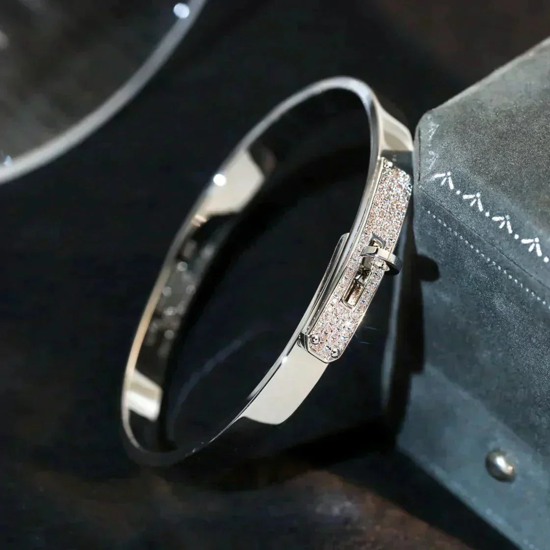 [Regalia jewelry]KELLY SILVER DIAMOND BRACELET