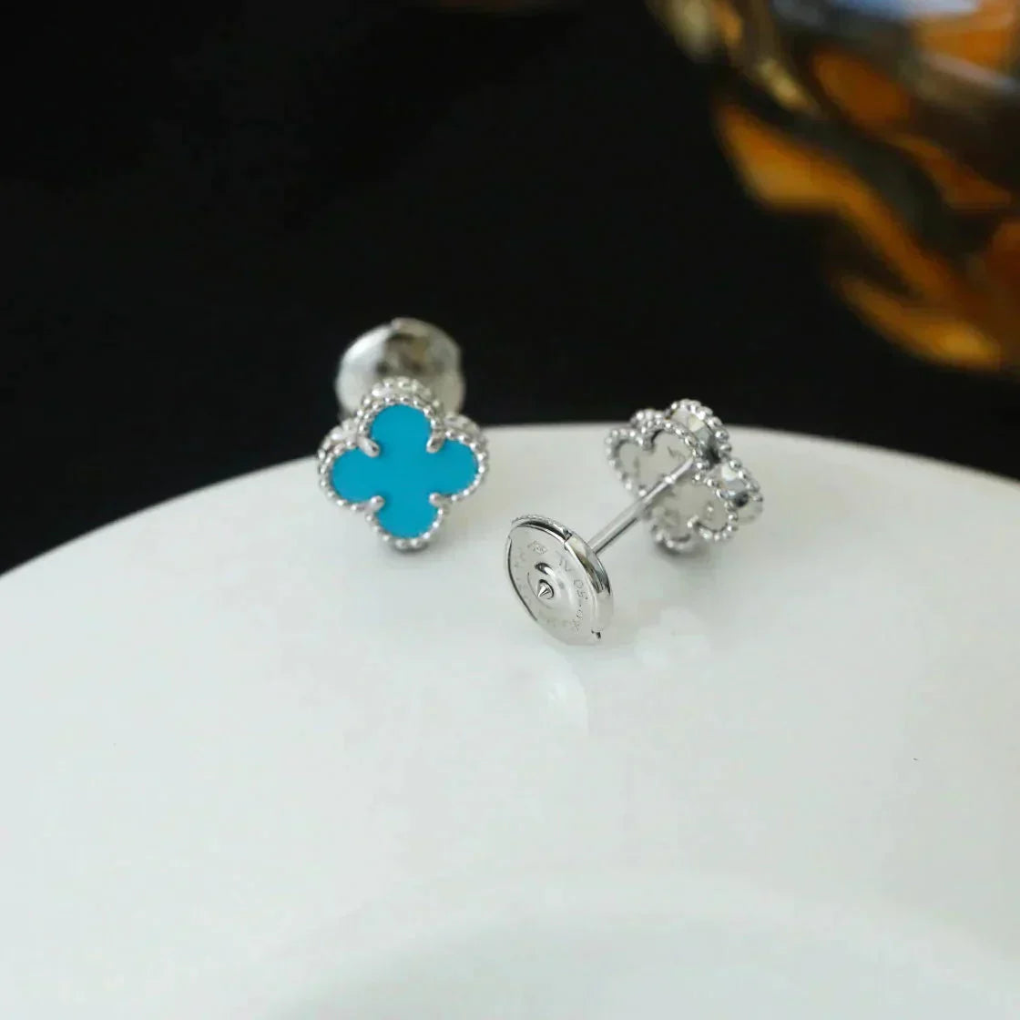 [Regalia jewelry]CLOVER MINI 9.5MM ONYX STUD EARRINGS SILVER