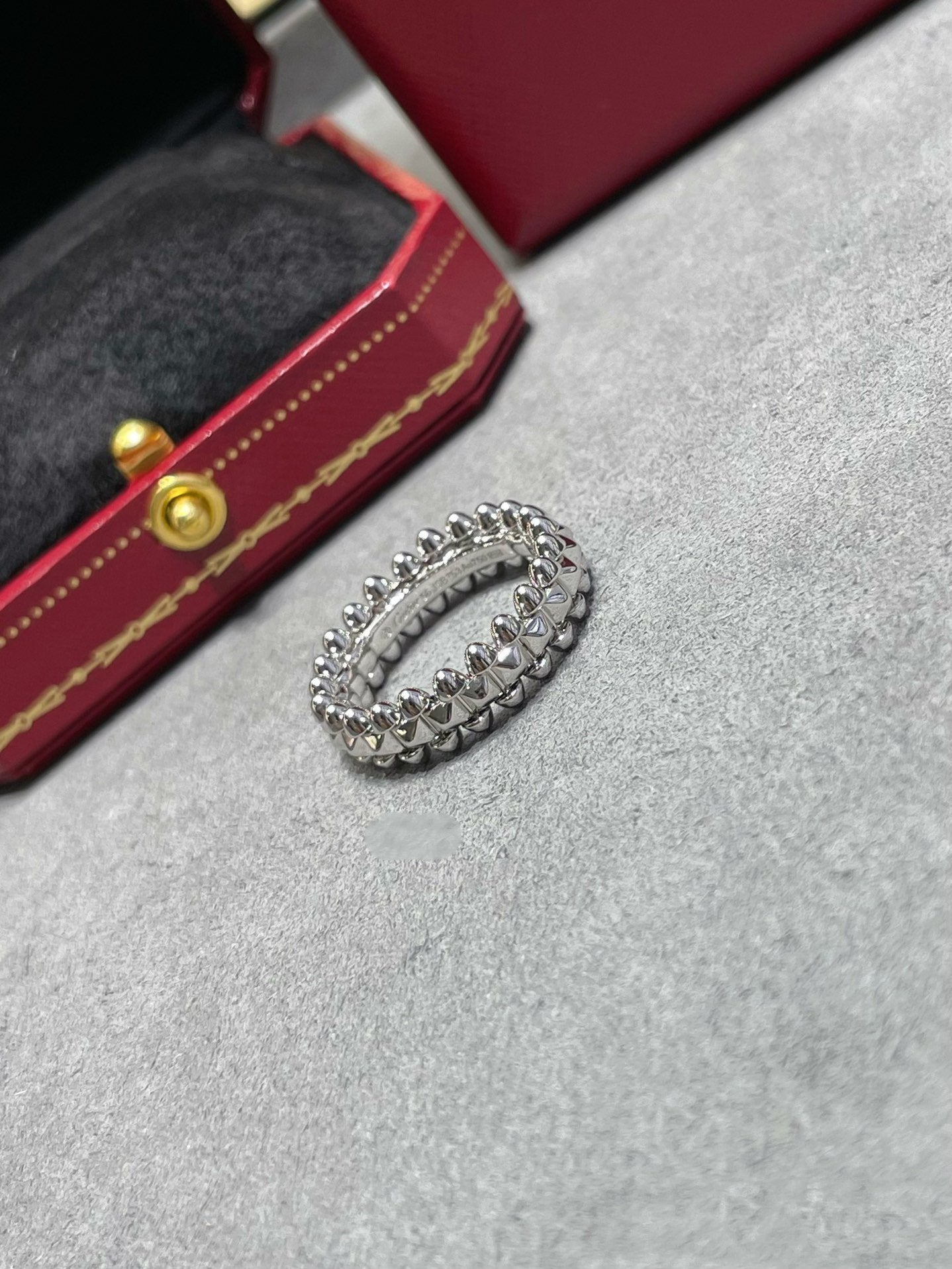 [Joyas Regalia] ANILLO CLASH DE 5,5 MM