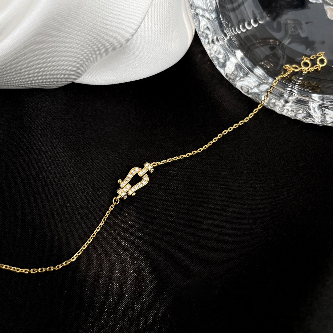 [Joyas Regalia] MINI MODELO DE ESLABONES DE CADENA CON HEBILLA DE DIAMANTES FORCE 10