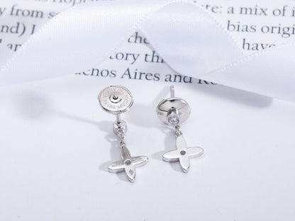 [Joyas Regalia] PENDIENTES MINI DE PLATA CON DIAMANTES VIDYLLE