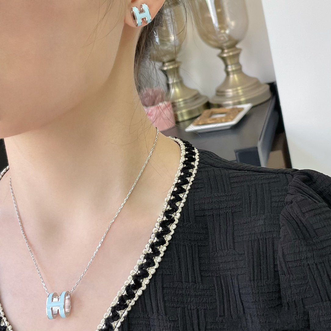 [Joyas Regalia] COLLAR POP H AZUL CIELO