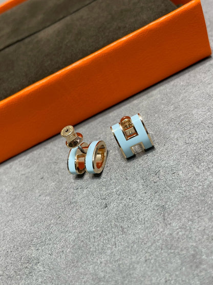 [Joyas Regalia] PENDIENTES POP H AZUL CIELO
