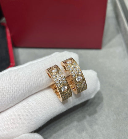 [Joyas Regalia] PENDIENTES LOVE DE 5,5 MM CON DIAMANTES PAVÉ
