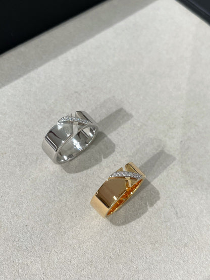 [Joyas Regalia] ANILLO DE DIAMANTES CON PRUEBA DE GRAVAMEN