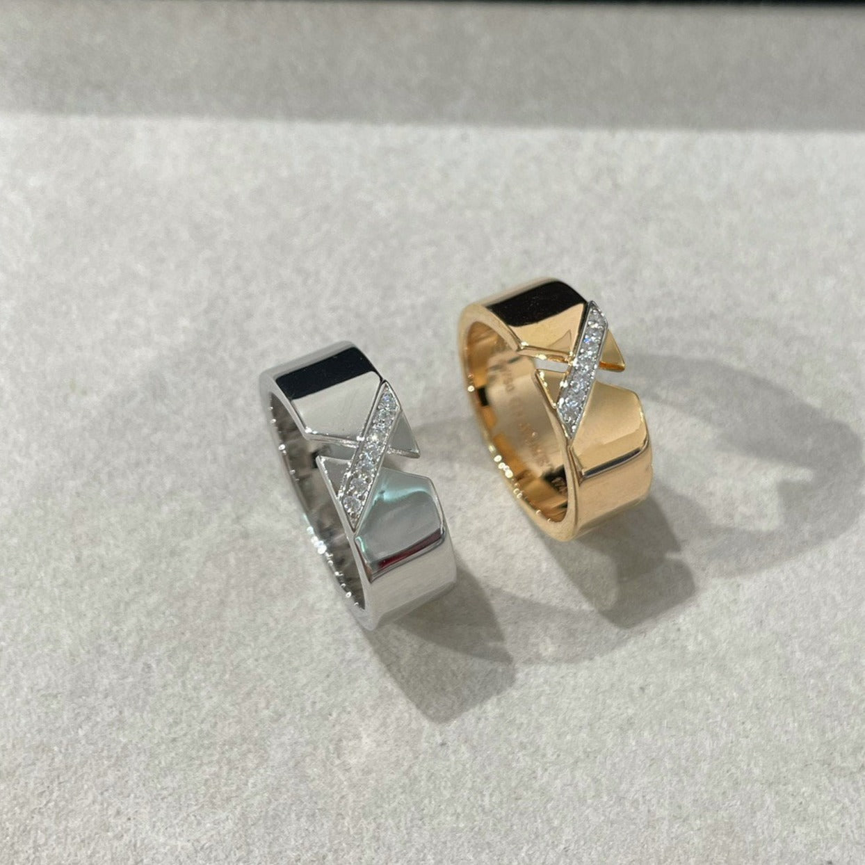 [Joyas Regalia] ANILLO DE DIAMANTES CON PRUEBA DE GRAVAMEN