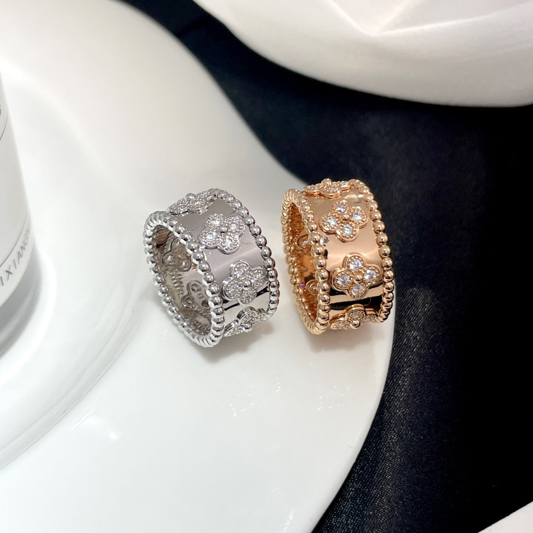 [Joyas Regalia] ANILLO GRANDE DE DIAMANTES PERLEE 