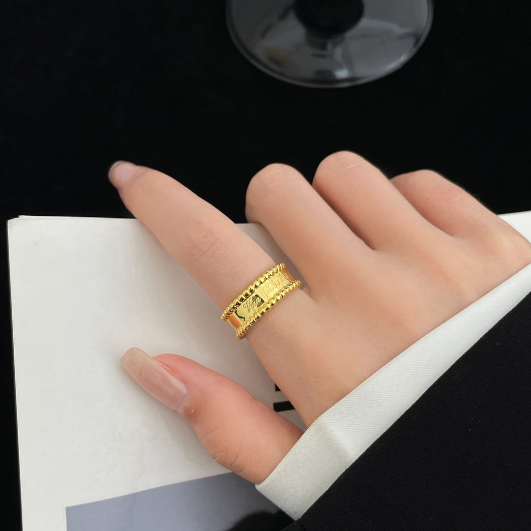 [Joyas Regalia] ANILLO DE FIRMA PERLEE