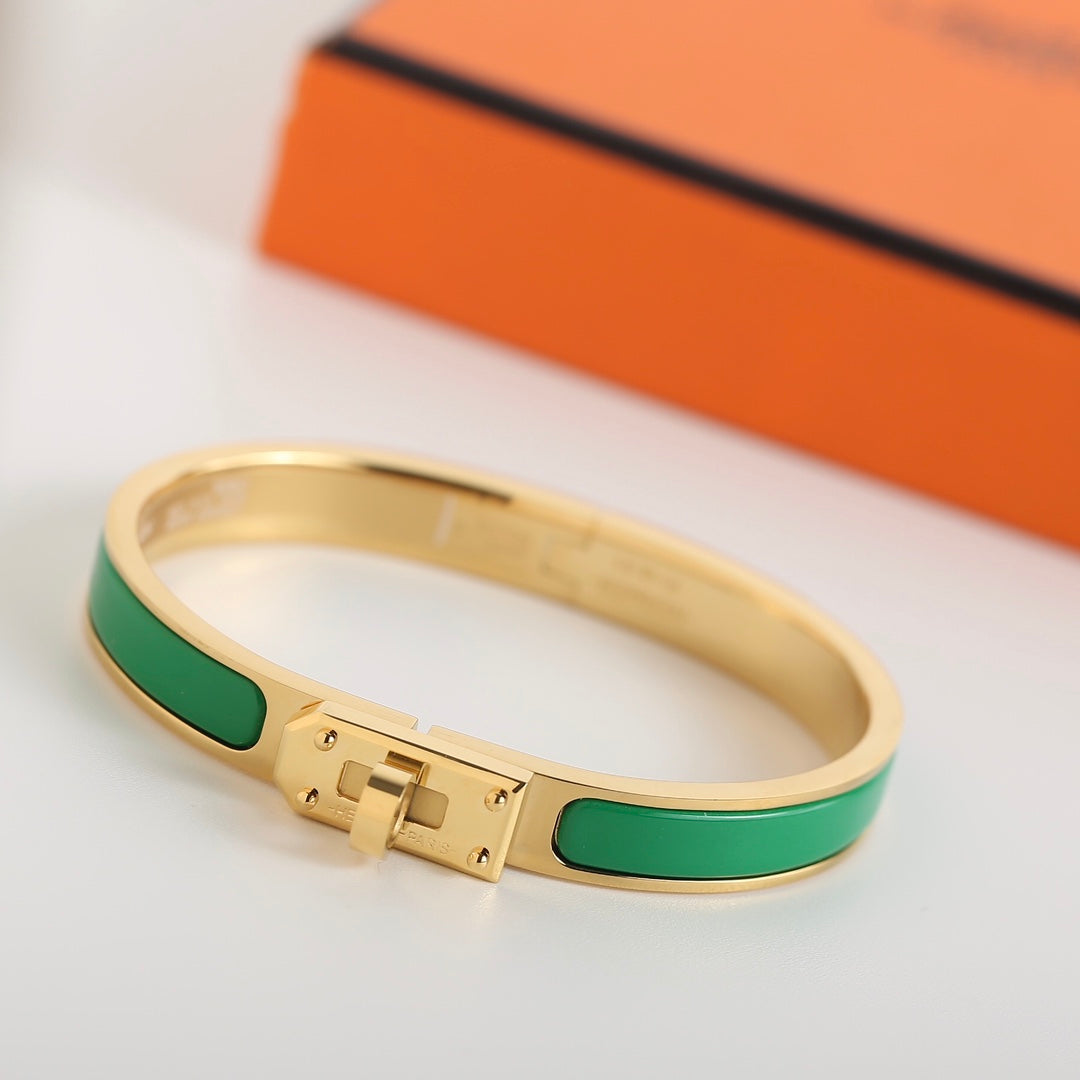 [Joyas Regalia] PULSERA VERDE HM KELLY