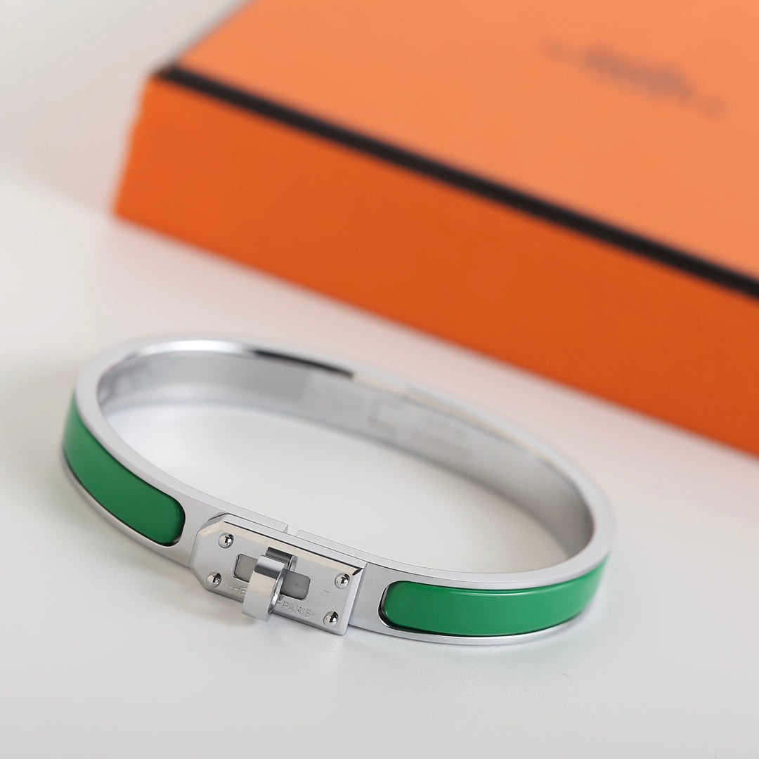 [Joyas Regalia] PULSERA VERDE HM KELLY