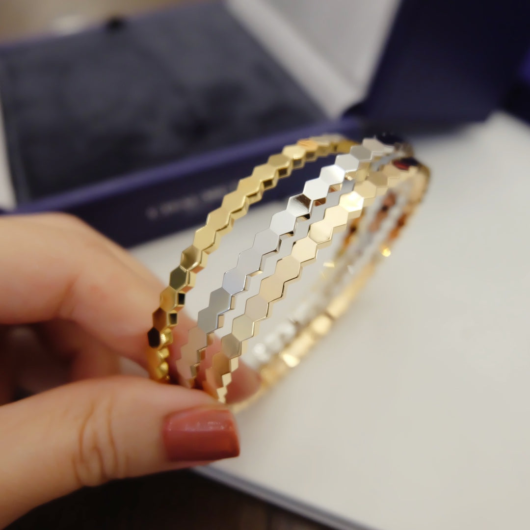 [Regalia jewelry]BEE LOVE BRACELET