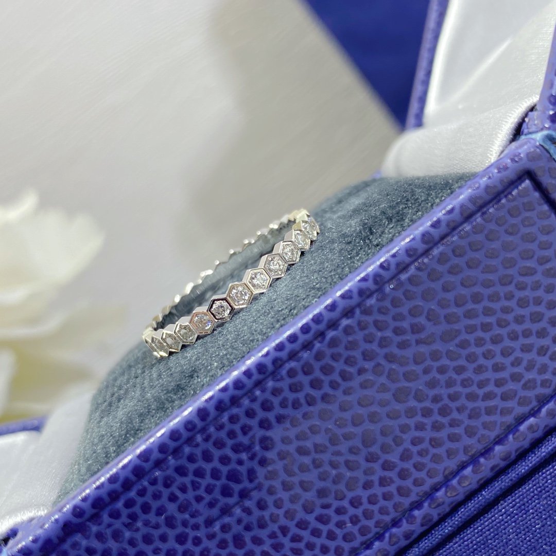 [Regalia jewelry]BEE LOVE DIAMOND PAVED SMALL RING