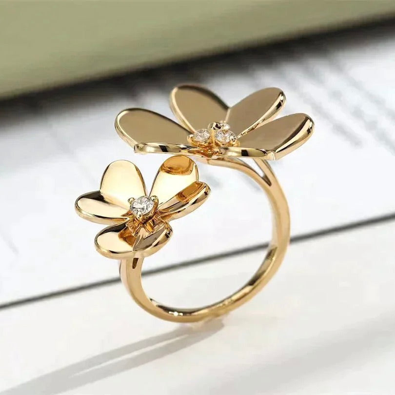 [Bijoux Regalia] BAGUE EN OR ET DIAMANTS CLOVER COMOS