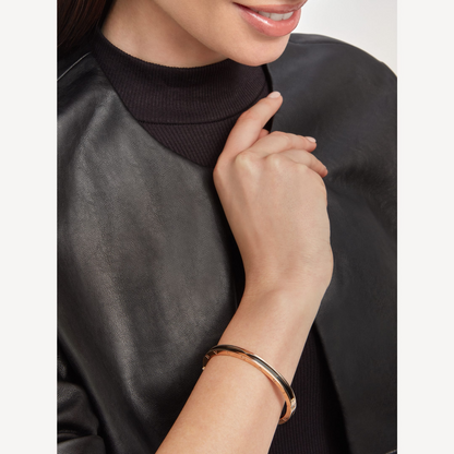 [Joyas Regalia] PULSERA ZERO 1 DE ORO ROSA CON CERÁMICA NEGRA