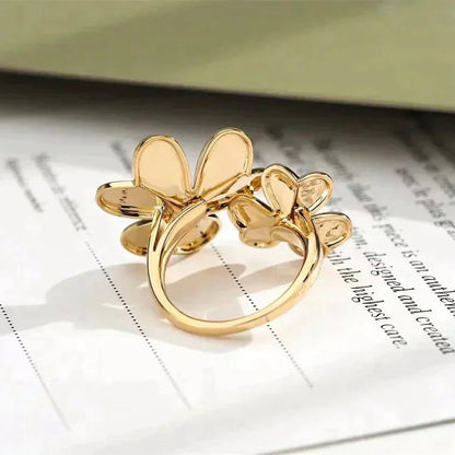 [Bijoux Regalia] BAGUE EN OR ET DIAMANTS CLOVER COMOS