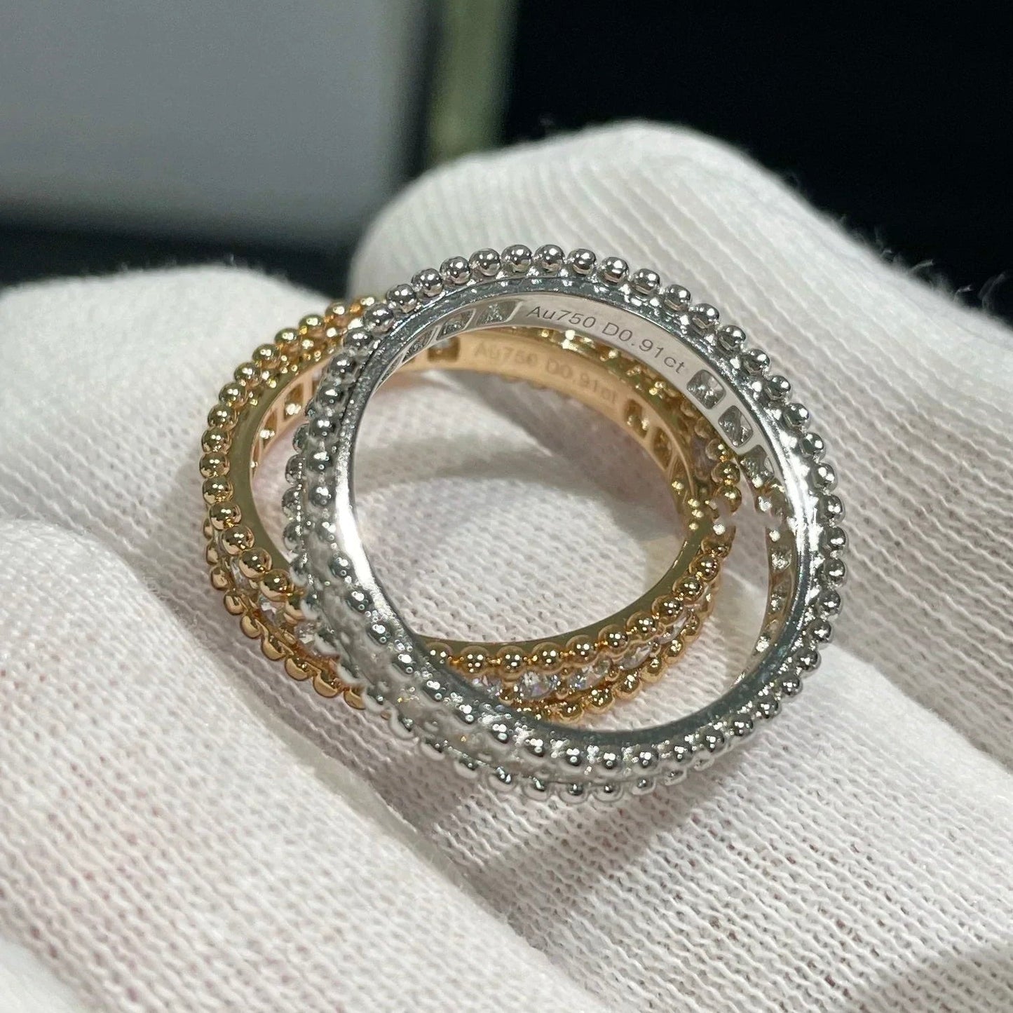 [Joyas Regalia] ANILLO DE PLATA CON DIAMANTES Y PERLEE