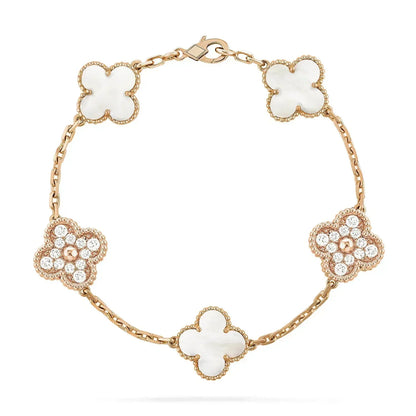 [Joyas Regalia] PULSERA DE TRÉBOL CON 5 MOTIVOS, DIAMANTE Y AZULEJO BLANCO 