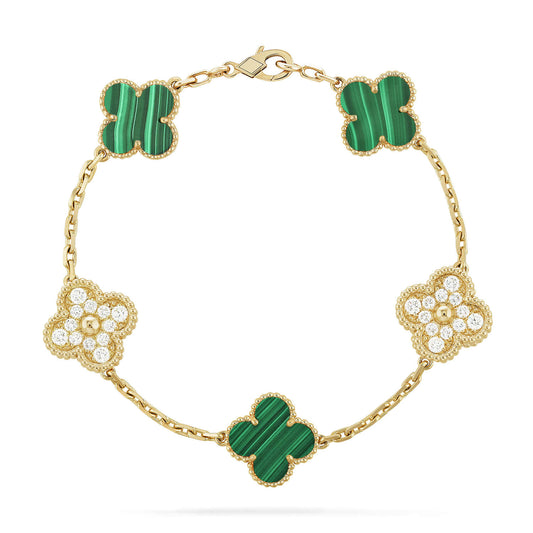 [Joyas Regalia] PULSERA DE MALAQUITA Y DIAMANTES CON 5 MOTIVOS DE TRÉBOL