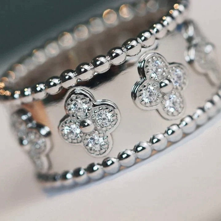 [Bijoux Regalia] BAGUE KALÉIDOSCOPE TRÈFLE 10 MM