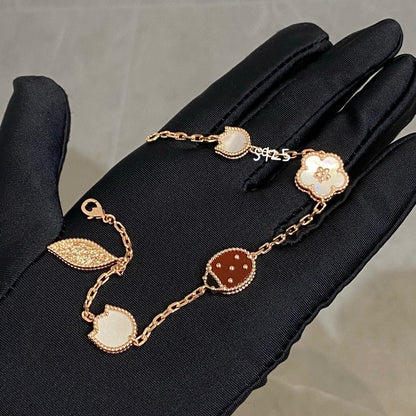 [Joyas Regalia] PULSERA CON 5 MOTIVOS LUCKY SPRING