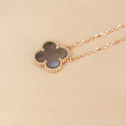 [Regalia jewelry]CLOVER 15MM  GRAY MOTHER OF PEARL NECKLACE