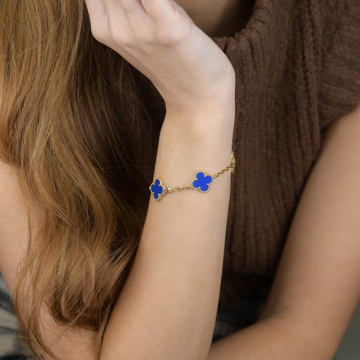 [Joyas Regalia]Pulsera de ágata azul con cinco motivos de trébol