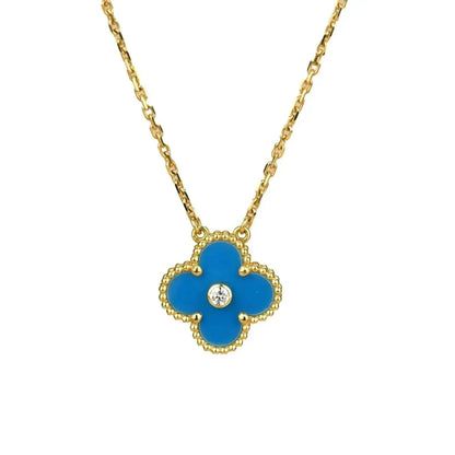 [Joyas Regalia] COLLAR DE TRÉBOL DE 15 MM CON DIAMANTE Y ÁGATA AZUL