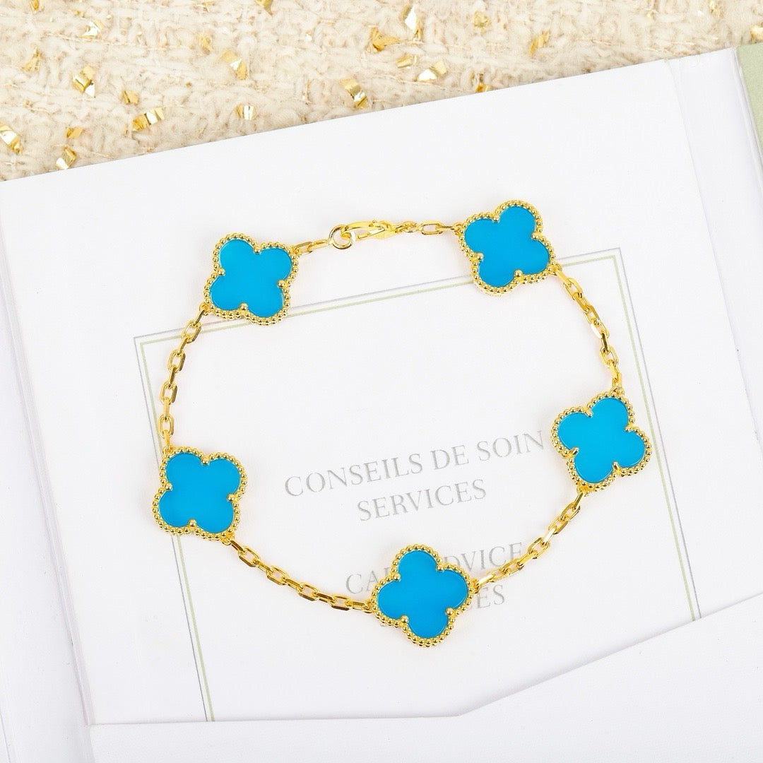 [Joyas Regalia]Pulsera de turquesa con cinco motivos de trébol
