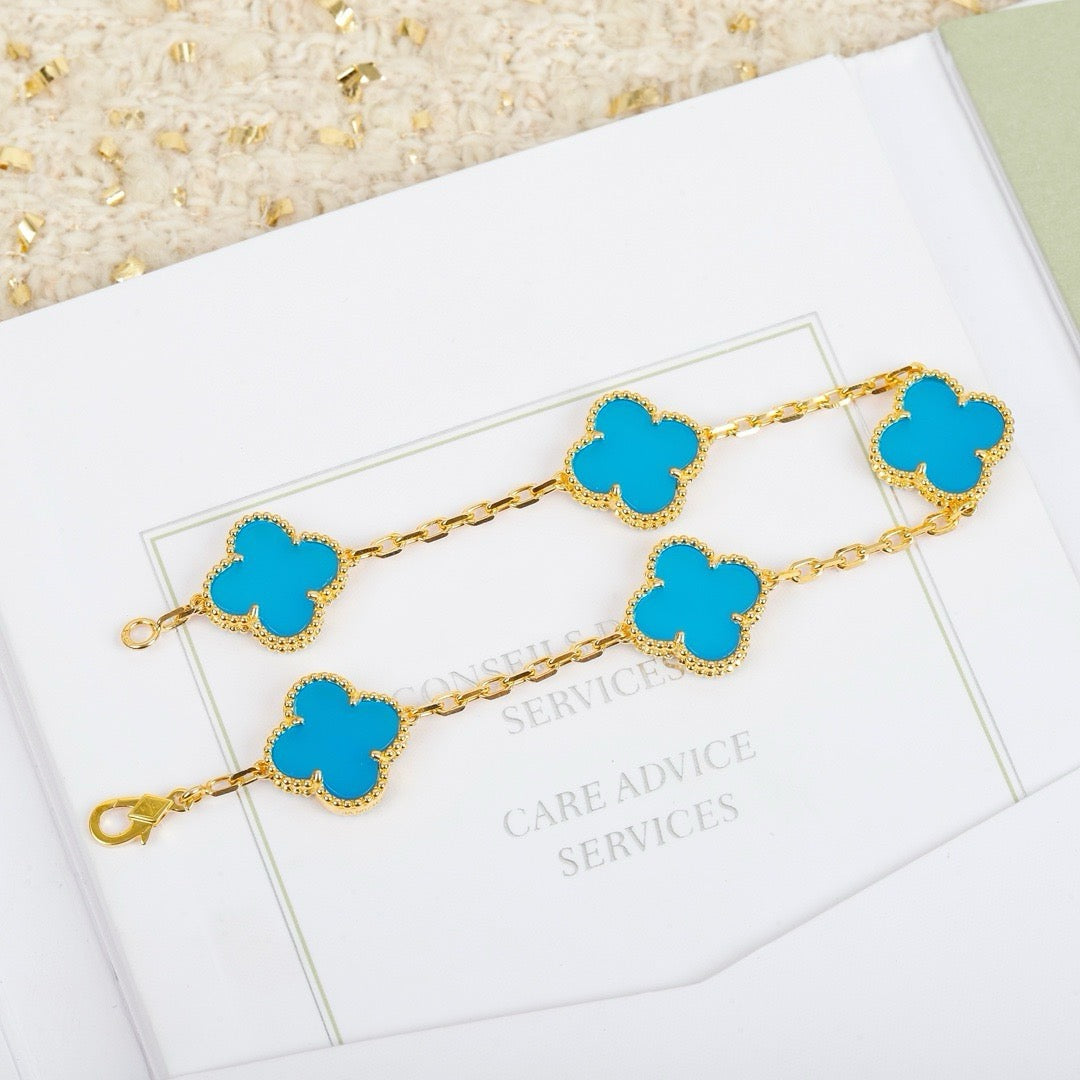 [Joyas Regalia]Pulsera de turquesa con cinco motivos de trébol