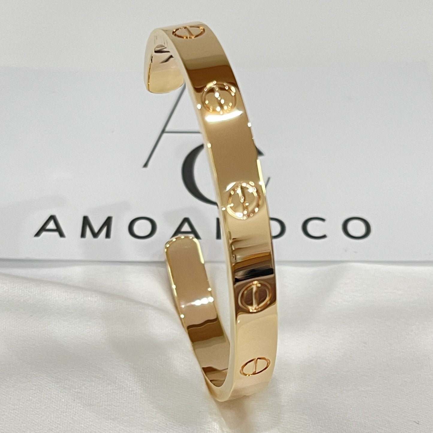 [Joyas Regalia] PULSERA AMOR DE 6,1 MM CON BRAZALETE ABIERTO 