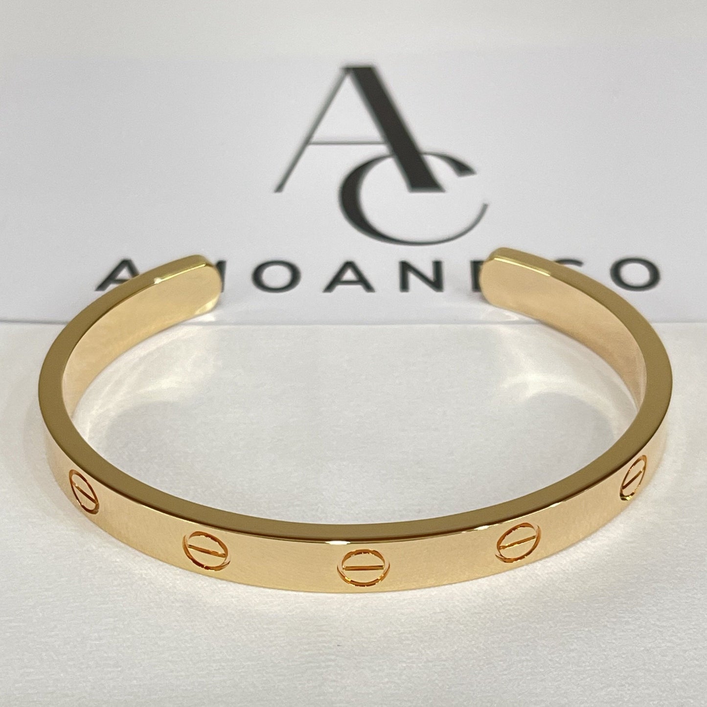 [Joyas Regalia] PULSERA AMOR DE 6,1 MM CON BRAZALETE ABIERTO 