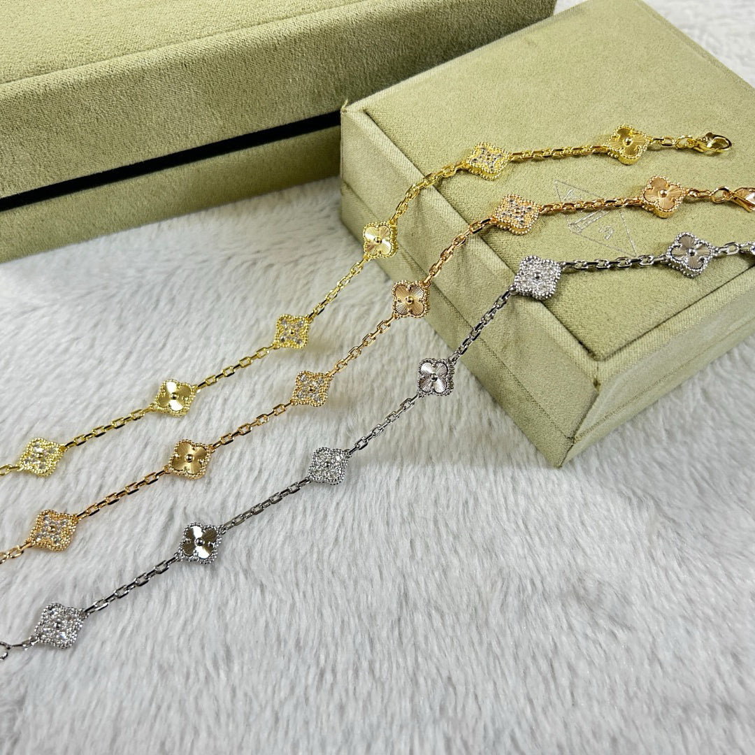 [Regalia jewelry]CLOVER 6 MOTIF DIAMOND LASER BRACELET