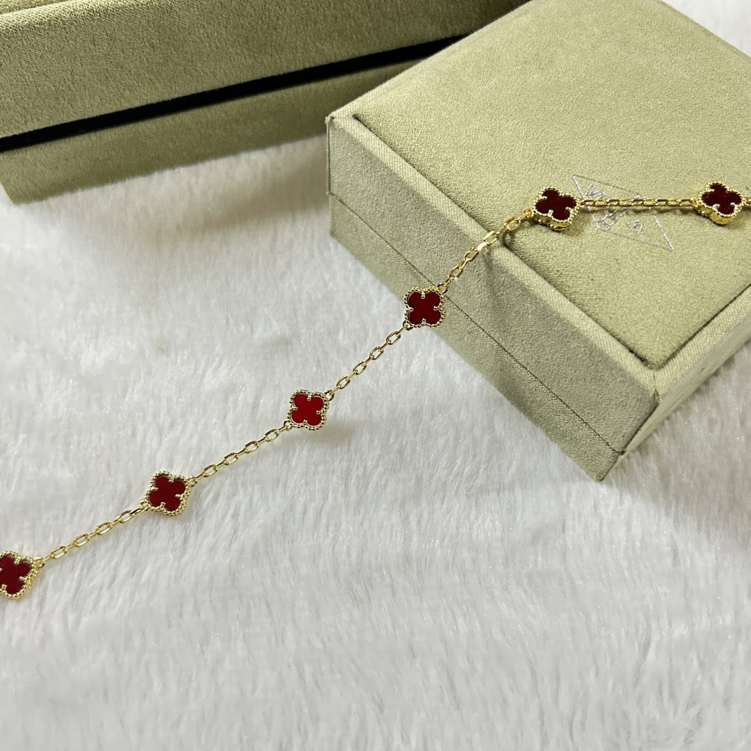 [Joyas Regalia]Pulsera de ágata roja con 6 motivos de trébol