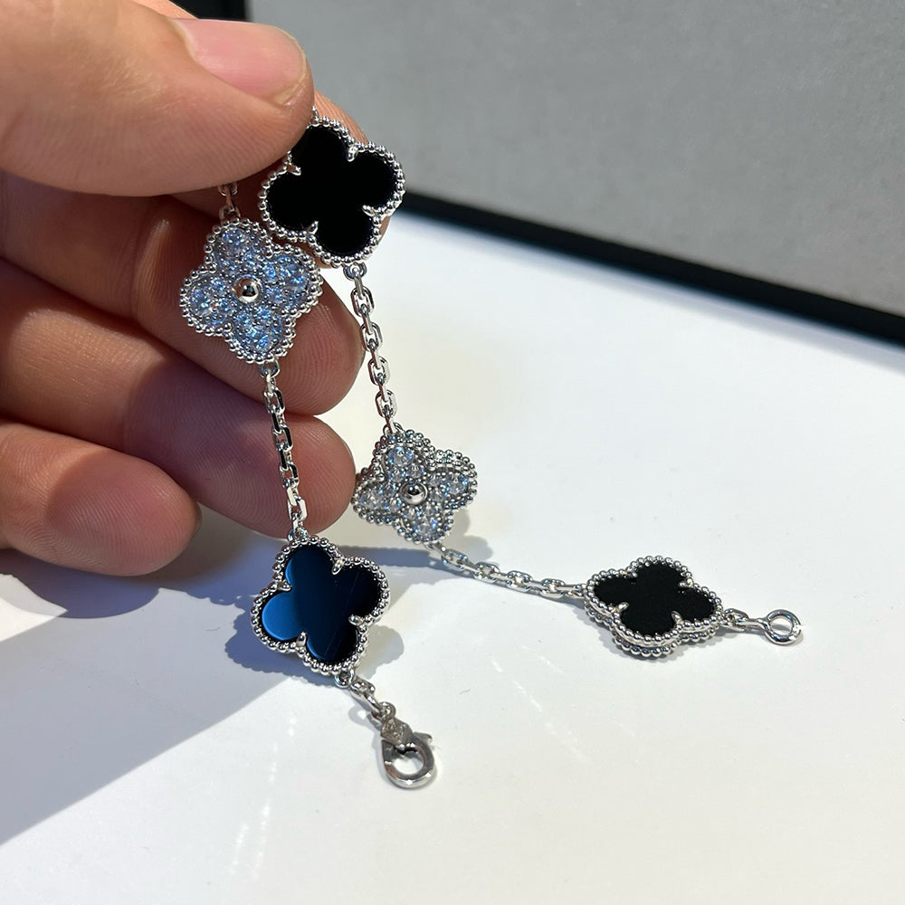 [Regalia jewelry]CLOVER 5 MOTIF ONYXS DIAMOND BRACELET SILVER