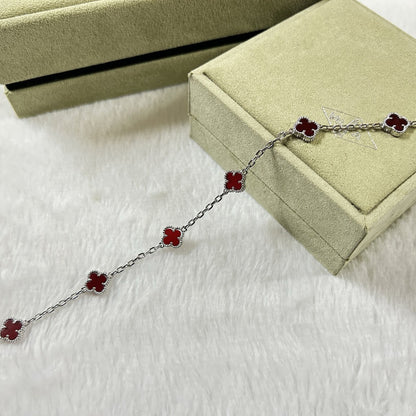 [Joyas Regalia]Pulsera de ágata roja con 6 motivos de trébol