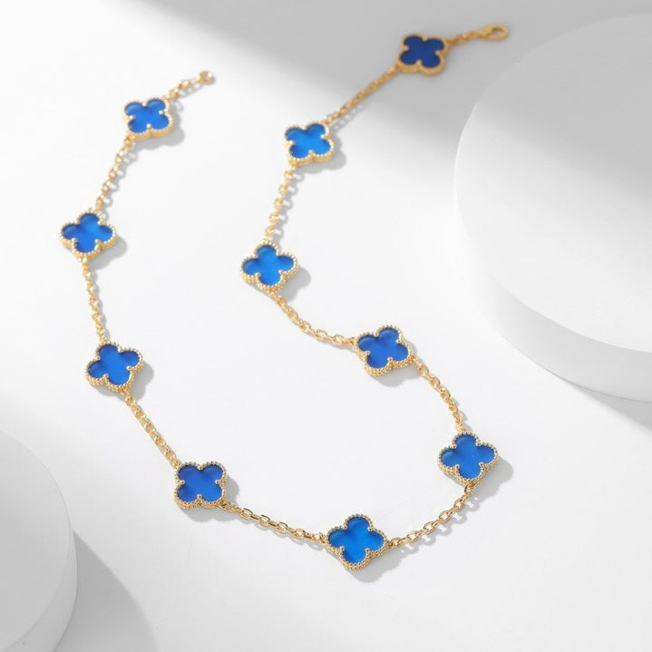 [Joyas Regalia] COLLAR DE ÁGATA AZUL CON 10 MOTIVOS DE TRÉBOLES