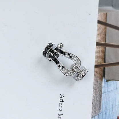 [Joyas Regalia] PULSERA FORCE DE HERRADURA GRANDE CON DIAMANTES BLANCOS Y NEGROS EN ORO ROSA
