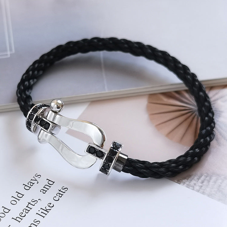 [Joyas Regalia]Pulsera de herradura grande con diamantes negros y plata FORCE