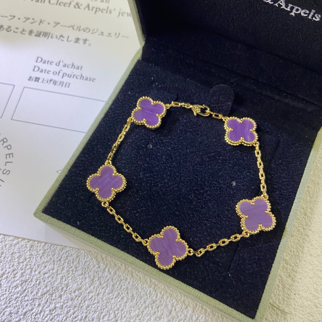 [Joyas Regalia] PULSERA TRÉBOL 5 MOTIVOS PÚRPURA VIOLETA