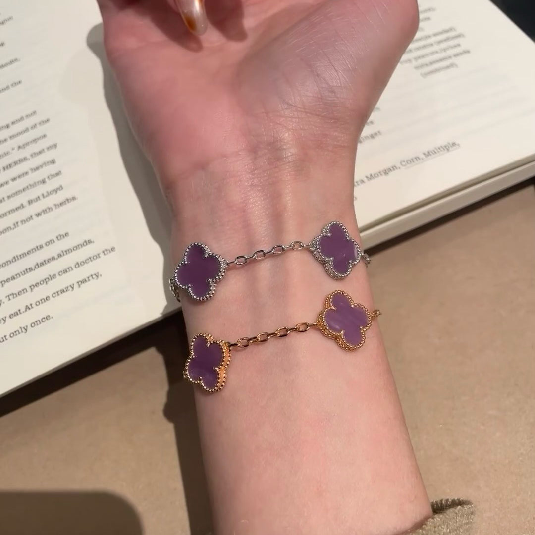 [Joyas Regalia] PULSERA TRÉBOL 5 MOTIVOS PÚRPURA VIOLETA