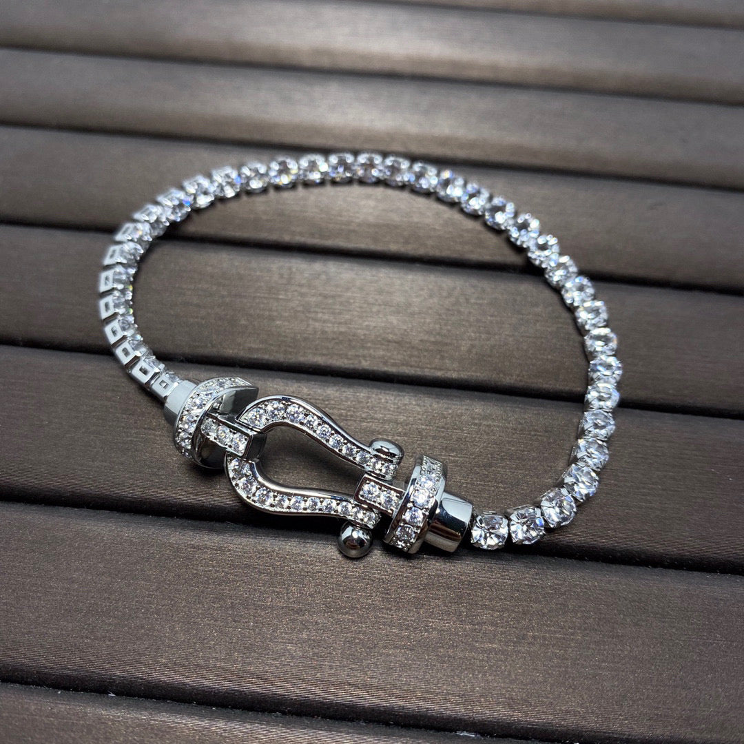 [Regalia jewelry]FORCE  LARGE HORSESHOE FULL DIAMOND TENNIS BRACELET