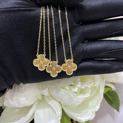 [Joyas Regalia] COLLAR LÁSER DE TRÉBOL DE 15 MM