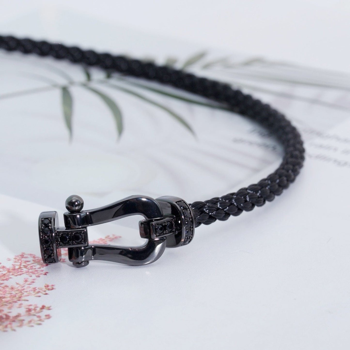 [Joyas Regalia] PULSERA SAMURAI NEGRA DE HERRADURA SERIE GRANDE FORCE